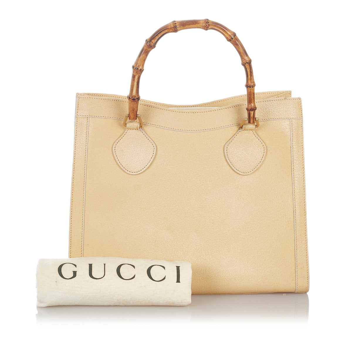 Buy an authentic second hand Gucci Vintage Cream Diana Bamboo Leather Top Handle in very good condition at Labellov