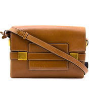 Vintage Delvaux Le Madame Cognac for the best price at Labellov webshop. Safe and secure online shopping with 100% authenticity. Vintage Delvaux Le Madame Cognac pour le meilleur prix.