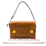 Vintage Delvaux Le Madame Cognac for the best price at Labellov webshop. Safe and secure online shopping with 100% authenticity. Vintage Delvaux Le Madame Cognac pour le meilleur prix.