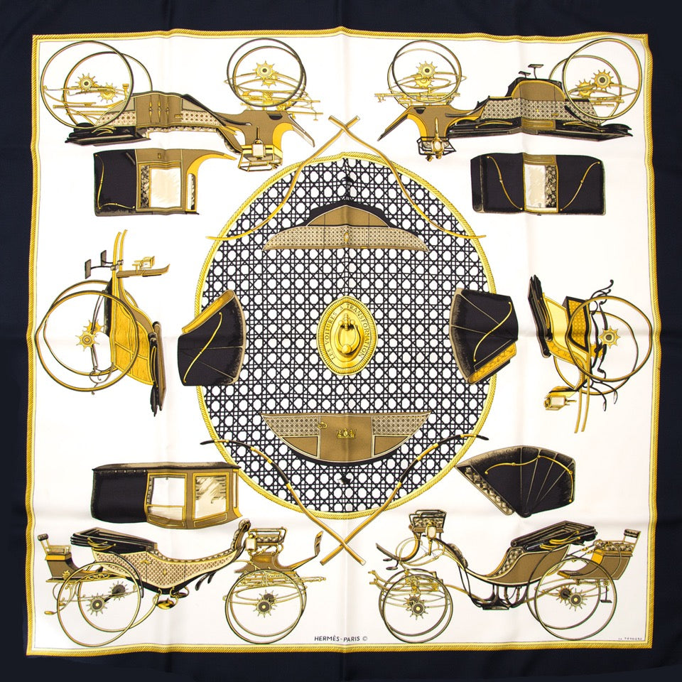 Vintage Hermès Carré scarf for the best price at Labellov webshop. Safe and secure online shopping with 100% authenticity. Vintage Hermès Carré foulards pour le meilleur prix.