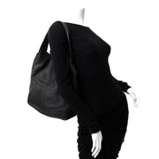 Vintage Tod's tote bag for the best price at Labellov webshop. Safe and secure online shopping with 100% authenticity. Vintage Tod's sac à epaule pour le meilleur prix.