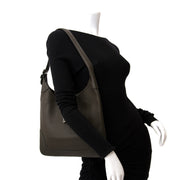Vintage Hermès Chamonix Trim bag for the best price at Labellov webshop. Safe and secure online shopping with 100% authenticity. Vintage Hermès Chamonix Trim sac à epaule pour le meilleur prix.