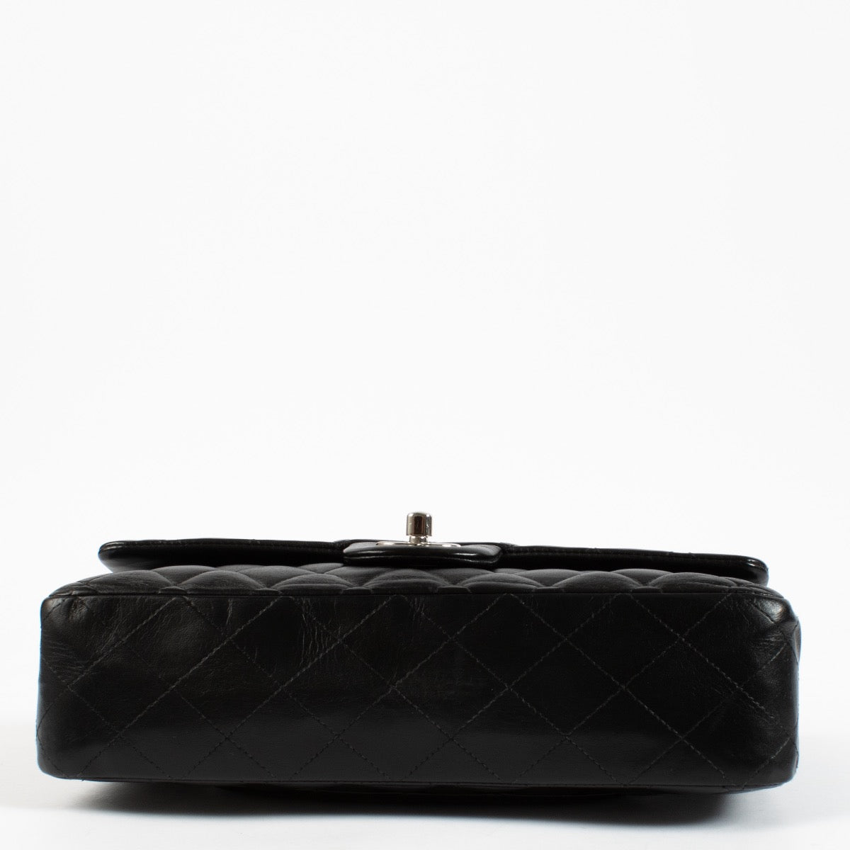 shop 100% authentic second hand Chanel Black Medium Classic 11.12 Bag on Labellov.com