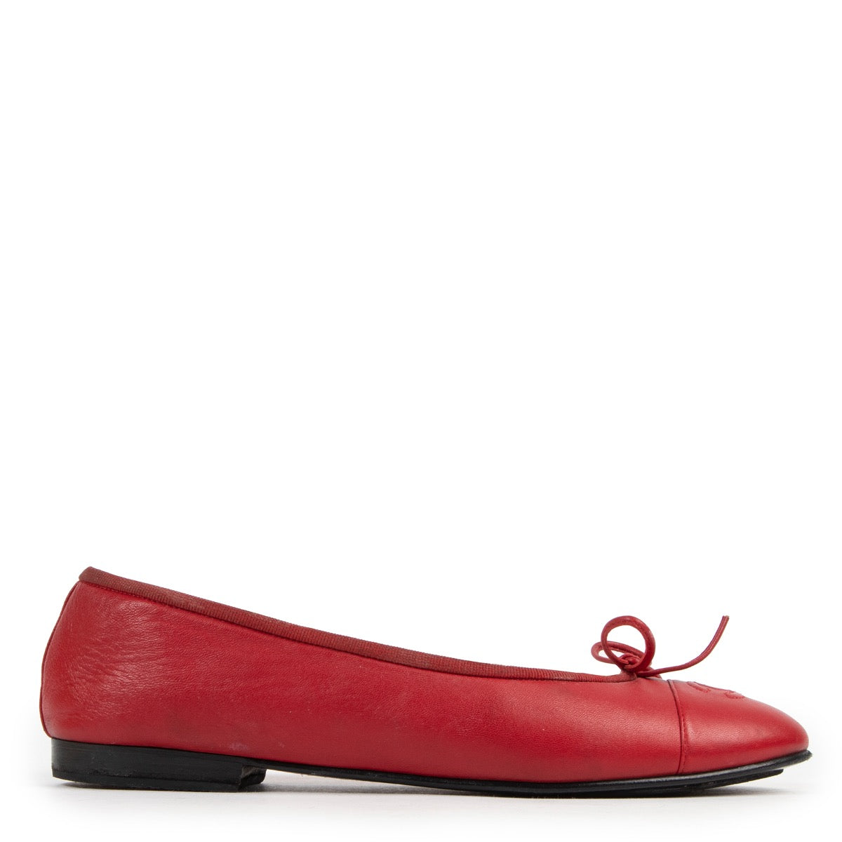 shop safe online ballerina Chanel at the best price