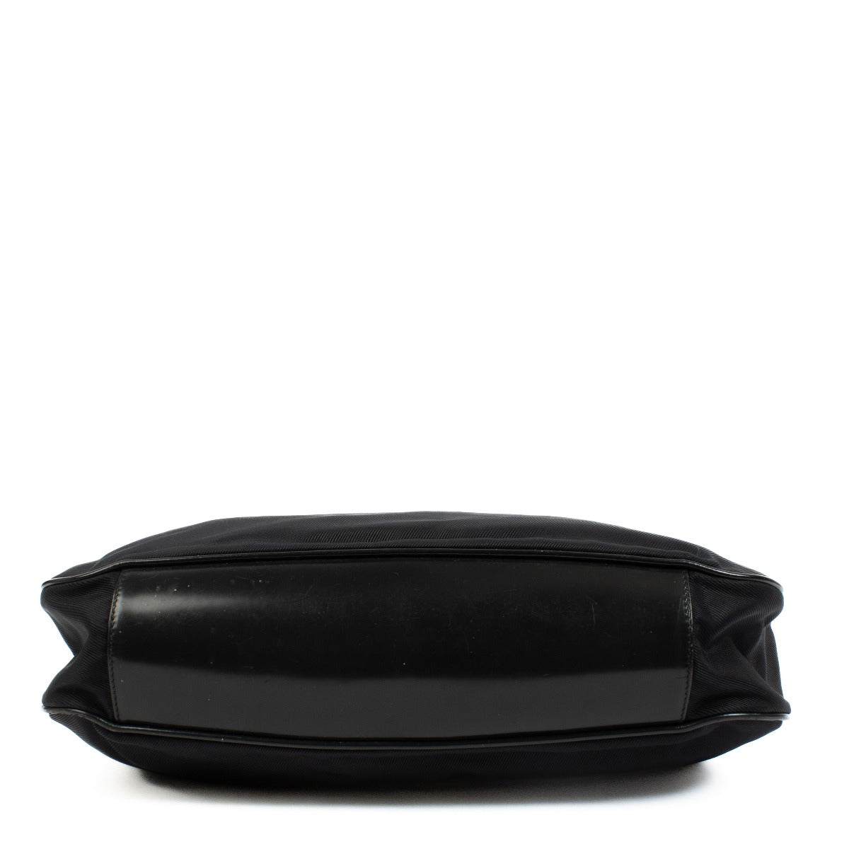 100% authentic pre loved Gucci Black Nylon Bamboo Handle Hobo on Labellov.com