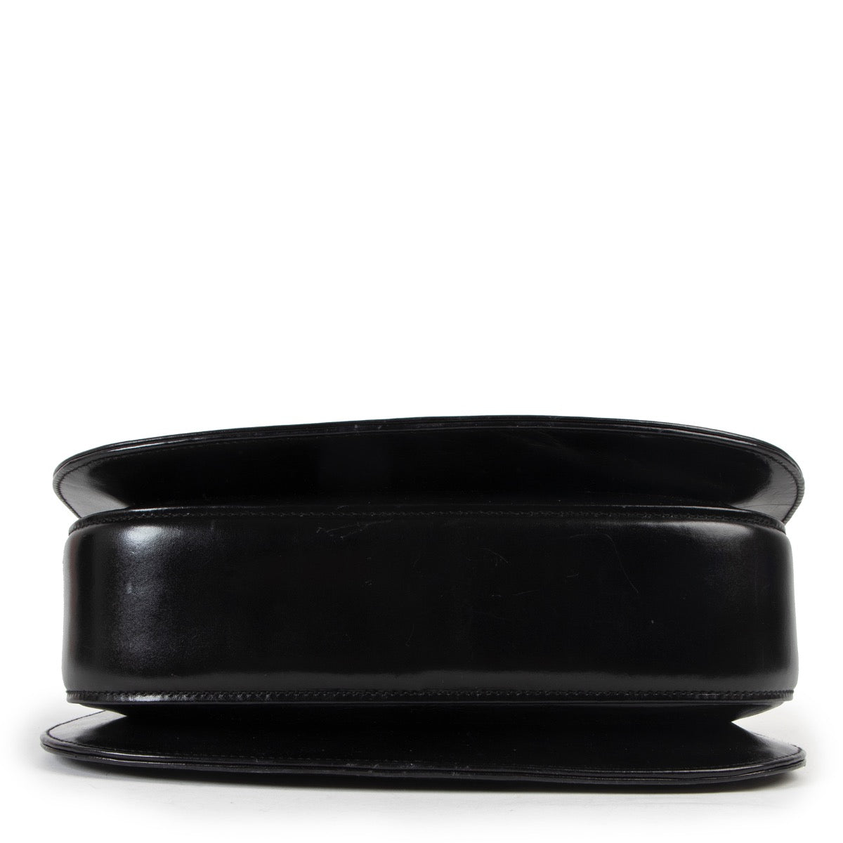 Shop safe online at Labellov in Antwerp this 100% authentic second hand Gucci Black Medium Bamboo 1947 Top Handle