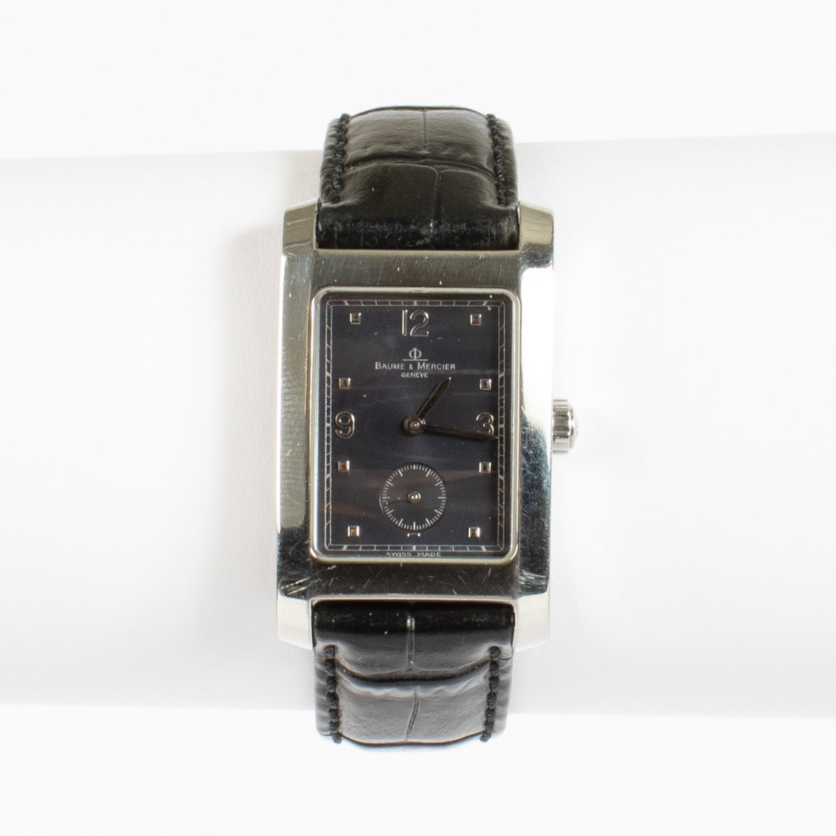 Authentic pre-loved Baume & Marcier Black Hampton Watch on Labellov.com