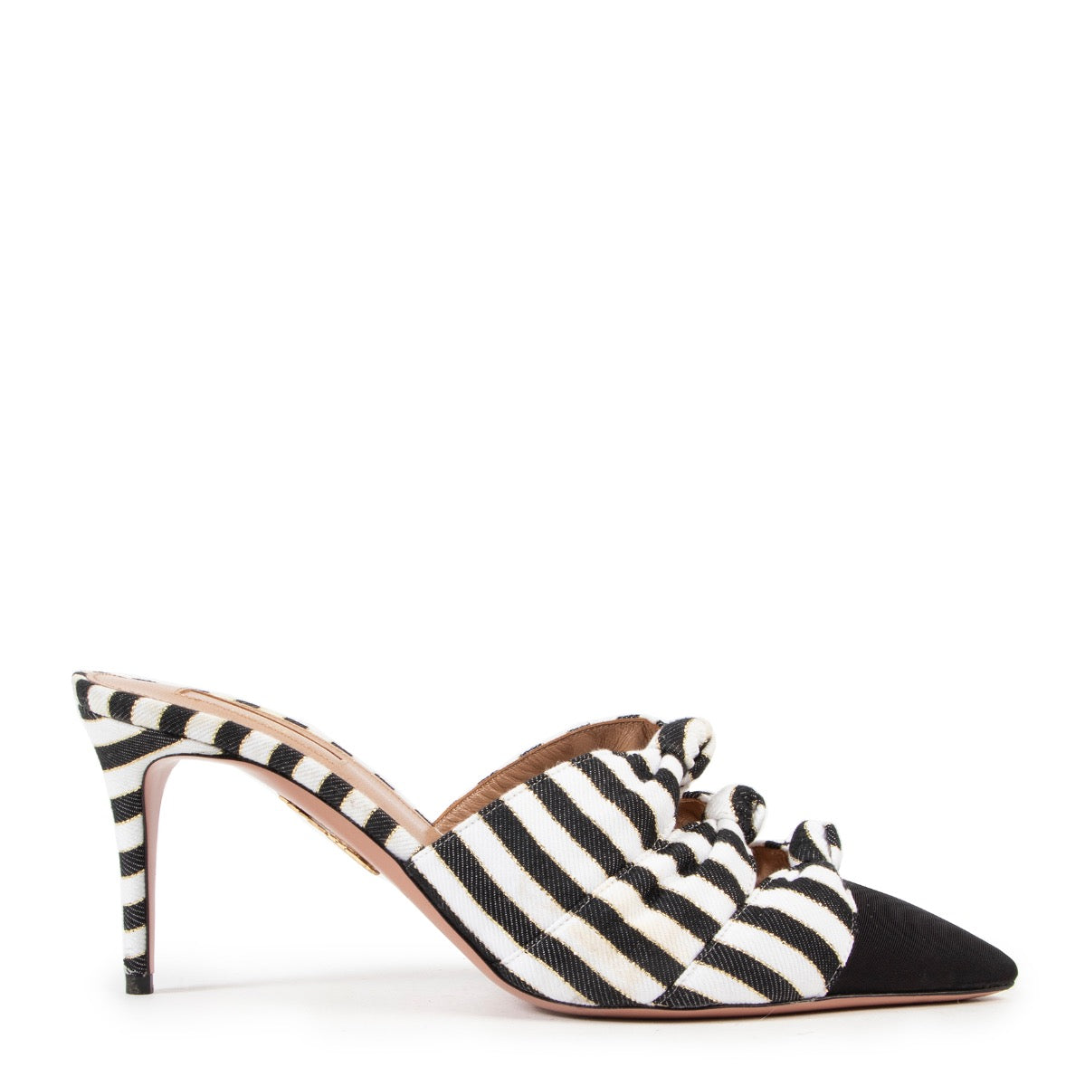 Shop online second hand Aquazzura black white pumps size 38 at very good condition.