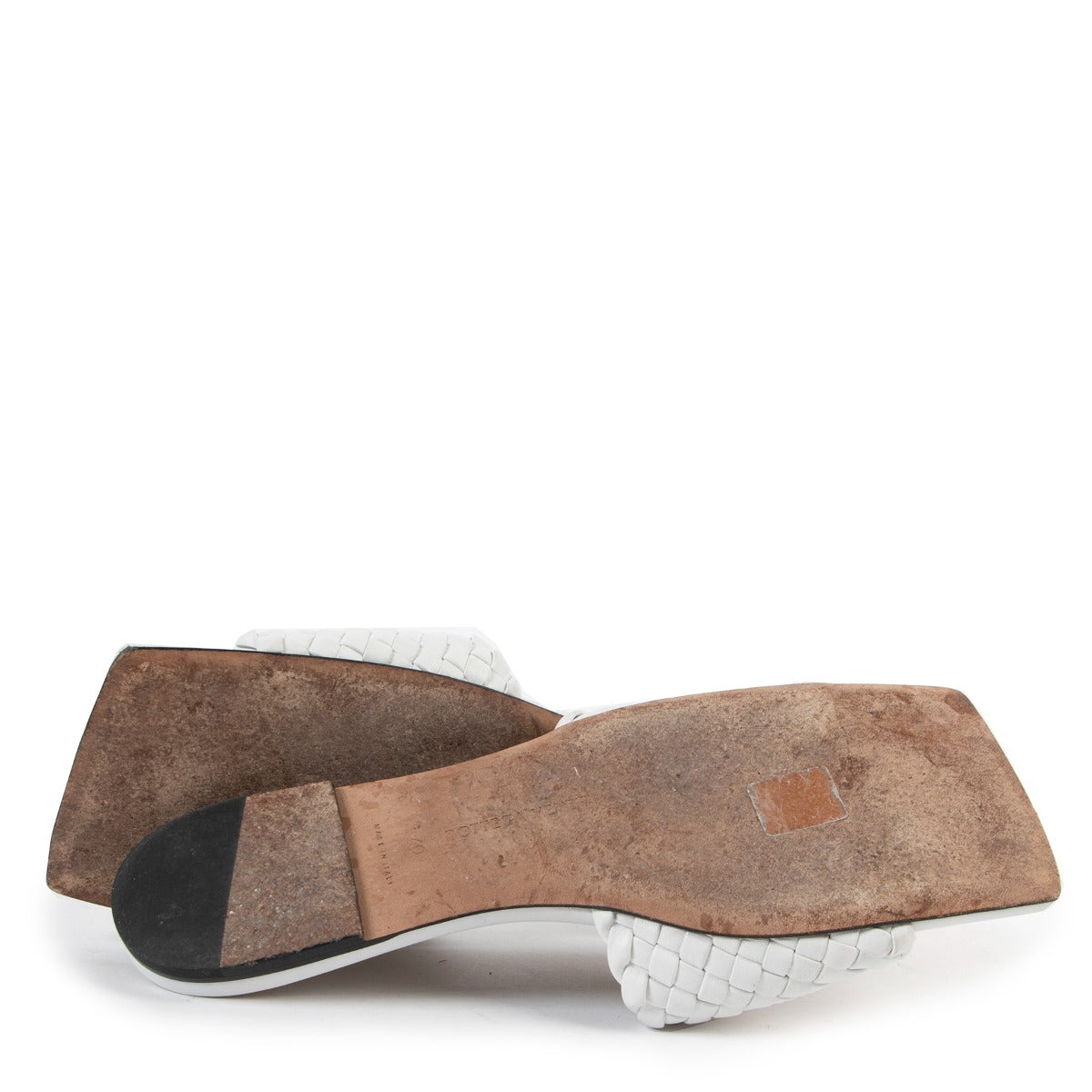 shop authentic second hand luxury designer Bottega Veneta White Intrecciato Flat Sandals at Labellov