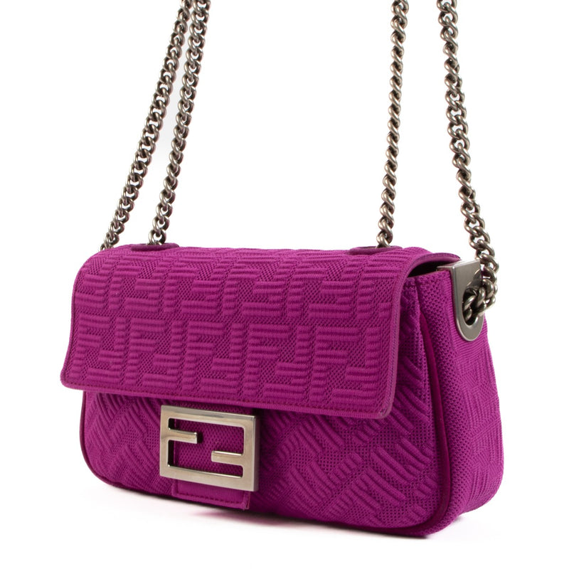 Fendi Fall/Winter 2022 Bouganville FF Baguette Chain Midi