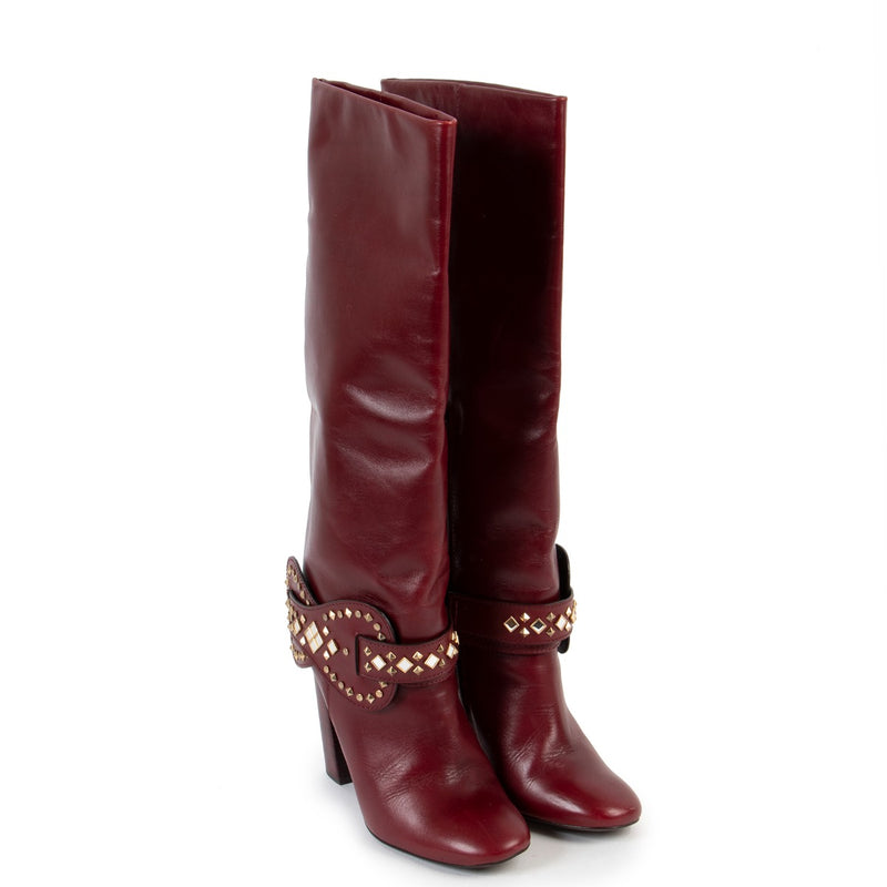 Shop safe online Tory Burch burgundy boots, Burgundy boots in very good condition, Preloved Tory Burch in very good condition.