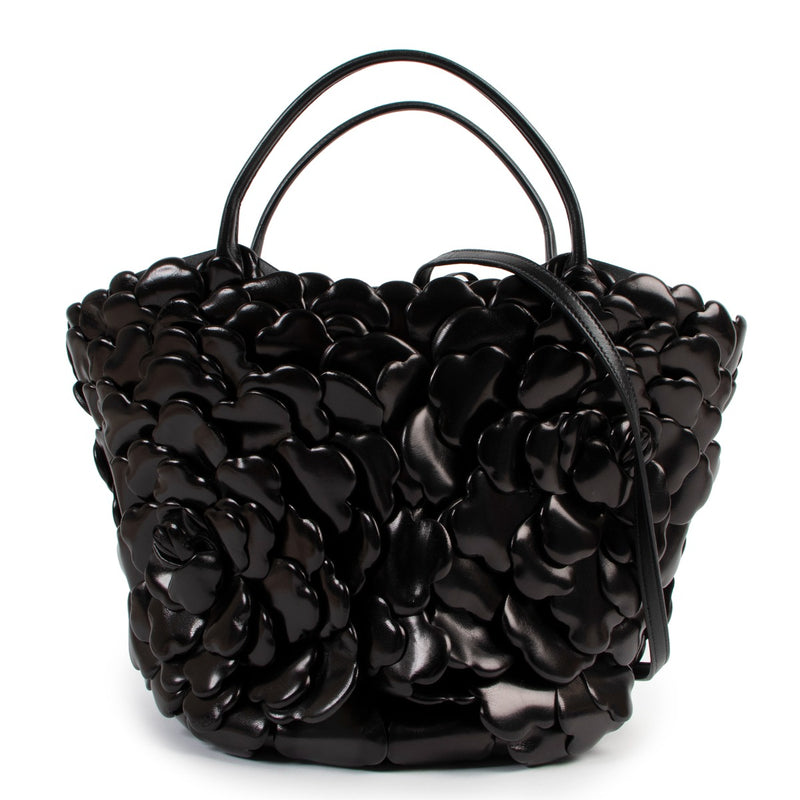 shop authentic second hand luxury high end designer Valentino Garavani 03 Rose Edition Atelier Bucket Bag at Labellov