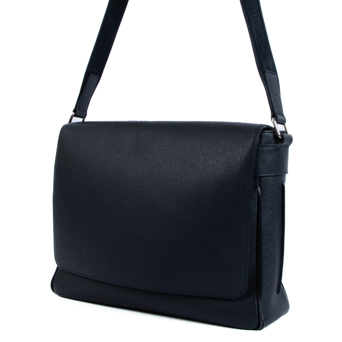 Louis Vuitton Midnight Blue Boreal Taiga Leather Roman MM Messenger Bag for the best price at Labellov secondhand luxury in Antwerp