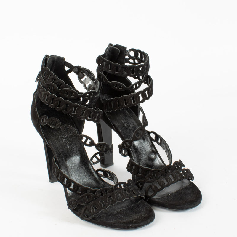 Authentic pre-loved Hermès Black Naide Sandals — Size 39 on Labellov.com