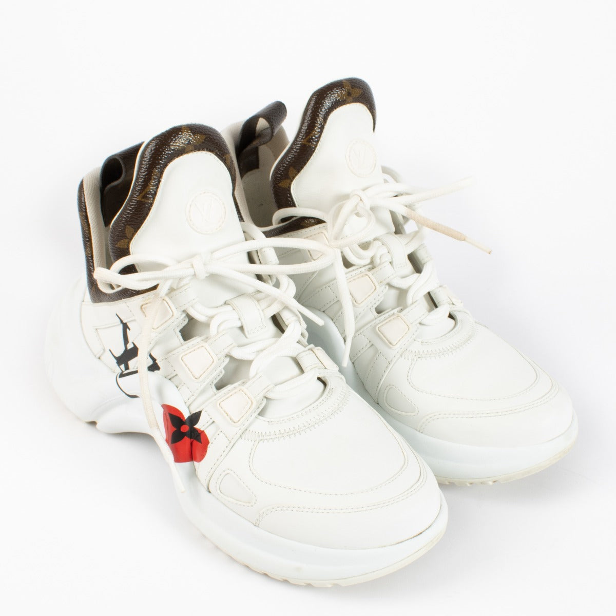 Authentic pre-loved Louis Vuitton Archlight Trainers — Size 38 on Labellov.com
