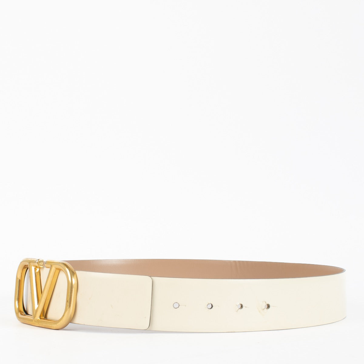 Authentic preloved Valentino Garavani Cream/ Reversible Vlogo Signature 40mm Belt - Size 85 on Labellov.com