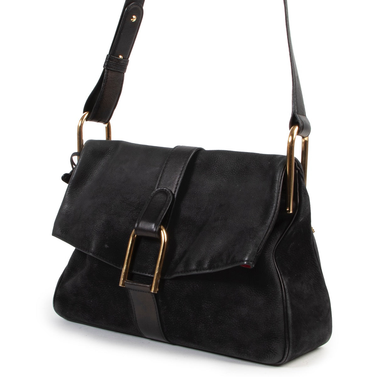 Shop online this second hand Delvaux Givry bag back in nubuck black leather.