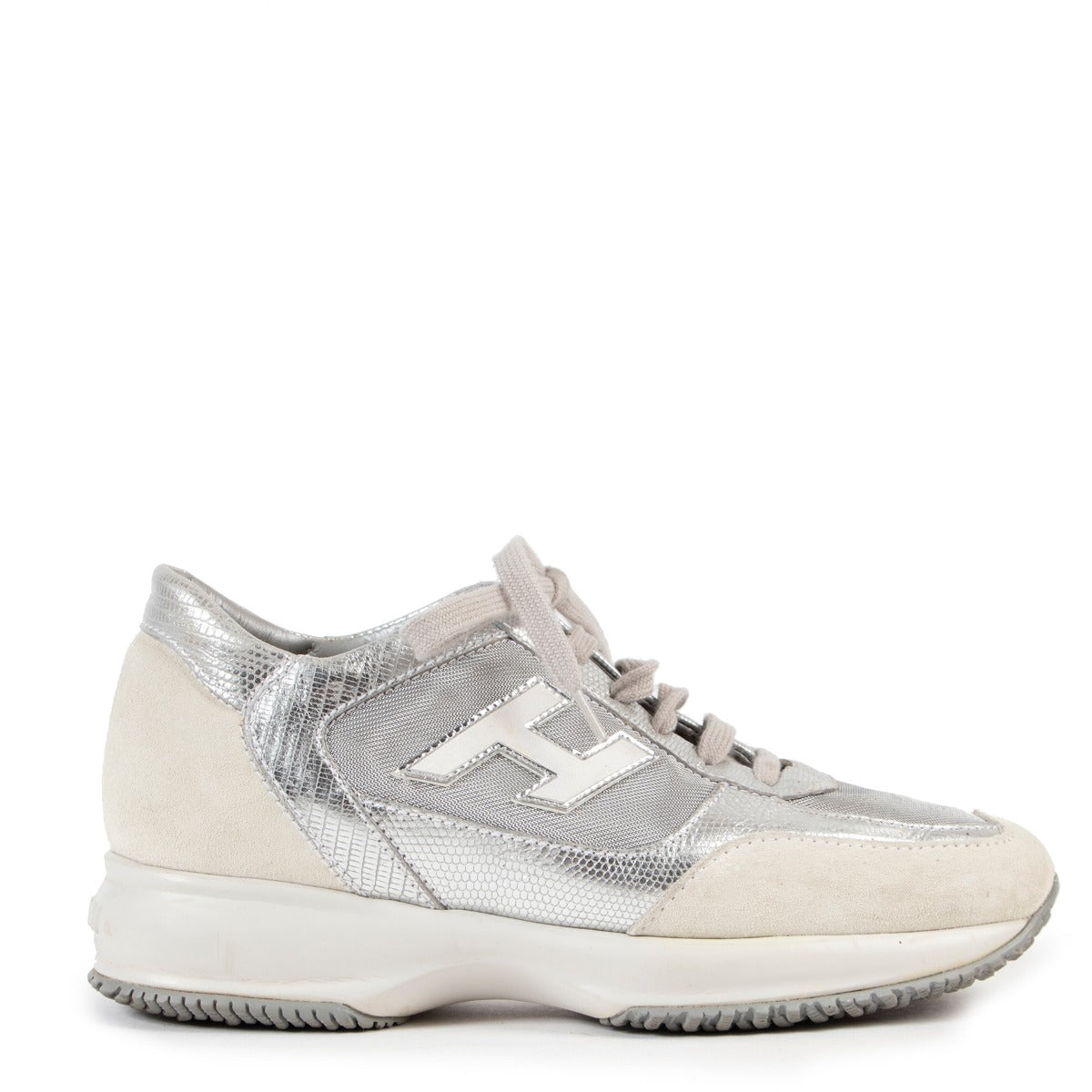Hogan White Silver Tone Leather Interactive 3D Sneakers in Size 37 in very good condition on Labellov site
