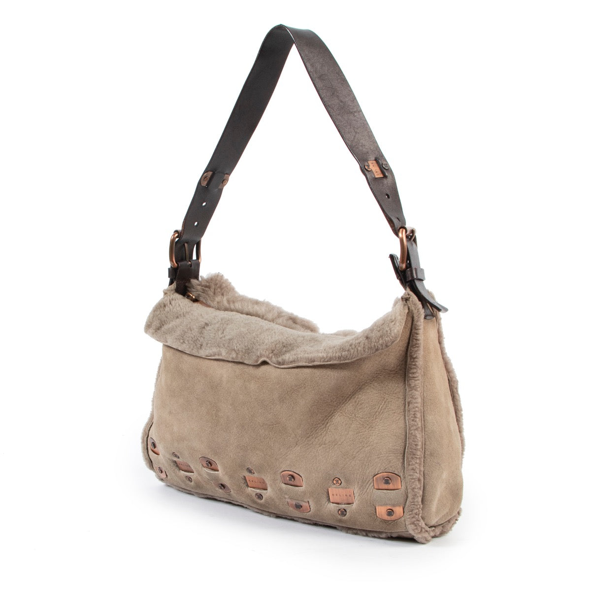 Buy these Celine Beige Top handle for a reasonable price at Labellov online or in store. Koop deze Celine Beige Top handle voor een redelijke prijs bij Labellov online of in de winkel.