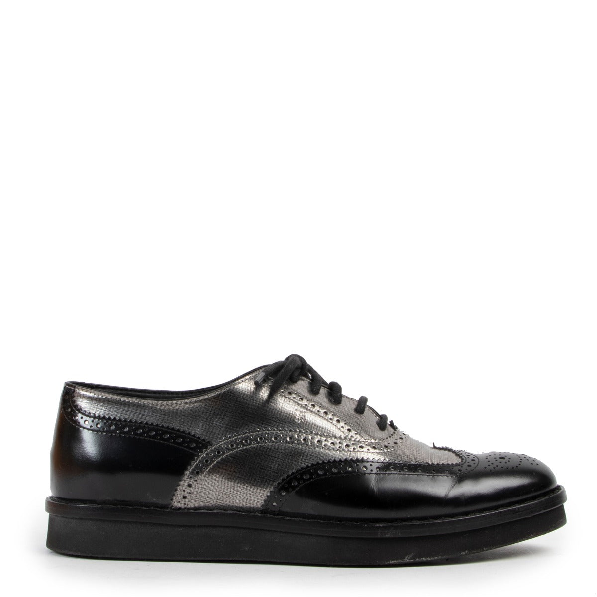 Tods Black Silver Leather Flats - Size 40,5