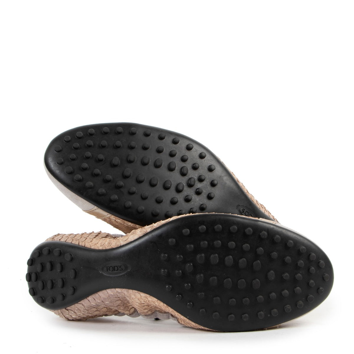 Tod's Beige Ballerina Flats - Size 40 at Labellov
