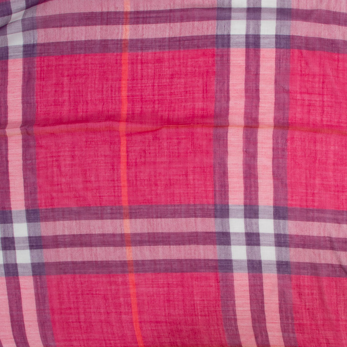 Burberry Pink Scarf at Labellov online or in store available for a reasonable price and in good condition. Get them now!