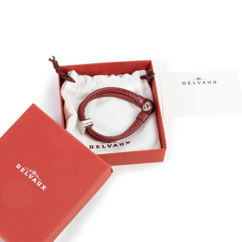 Delvaux Red Leather Bracelet at Labellov online or in store available for a reasonable price and in good condition. Get them now!