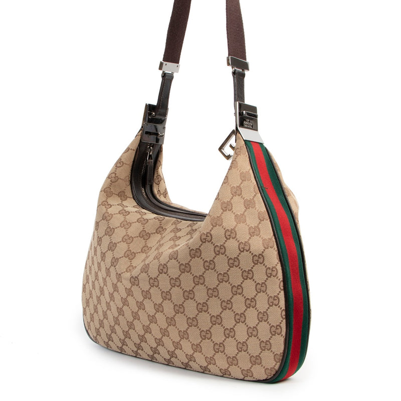 Gucci Monogram Shoulder bag at Labellov online or in store available for a reasonable price and in good condition. Get them now!