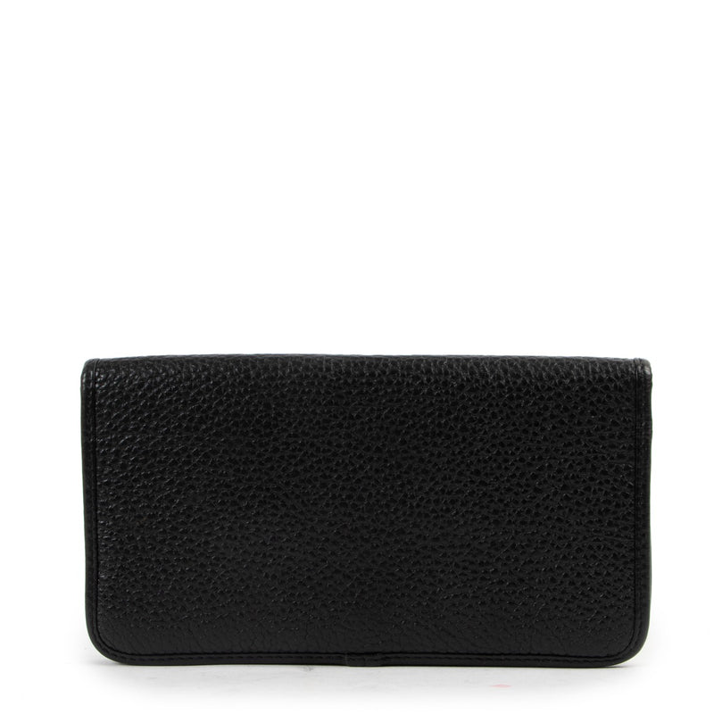 Christian Dior Black Wallet online or in store at Labellov. Get this Christian Dior Black Wallet now in good condition. Buy and sell your designer items