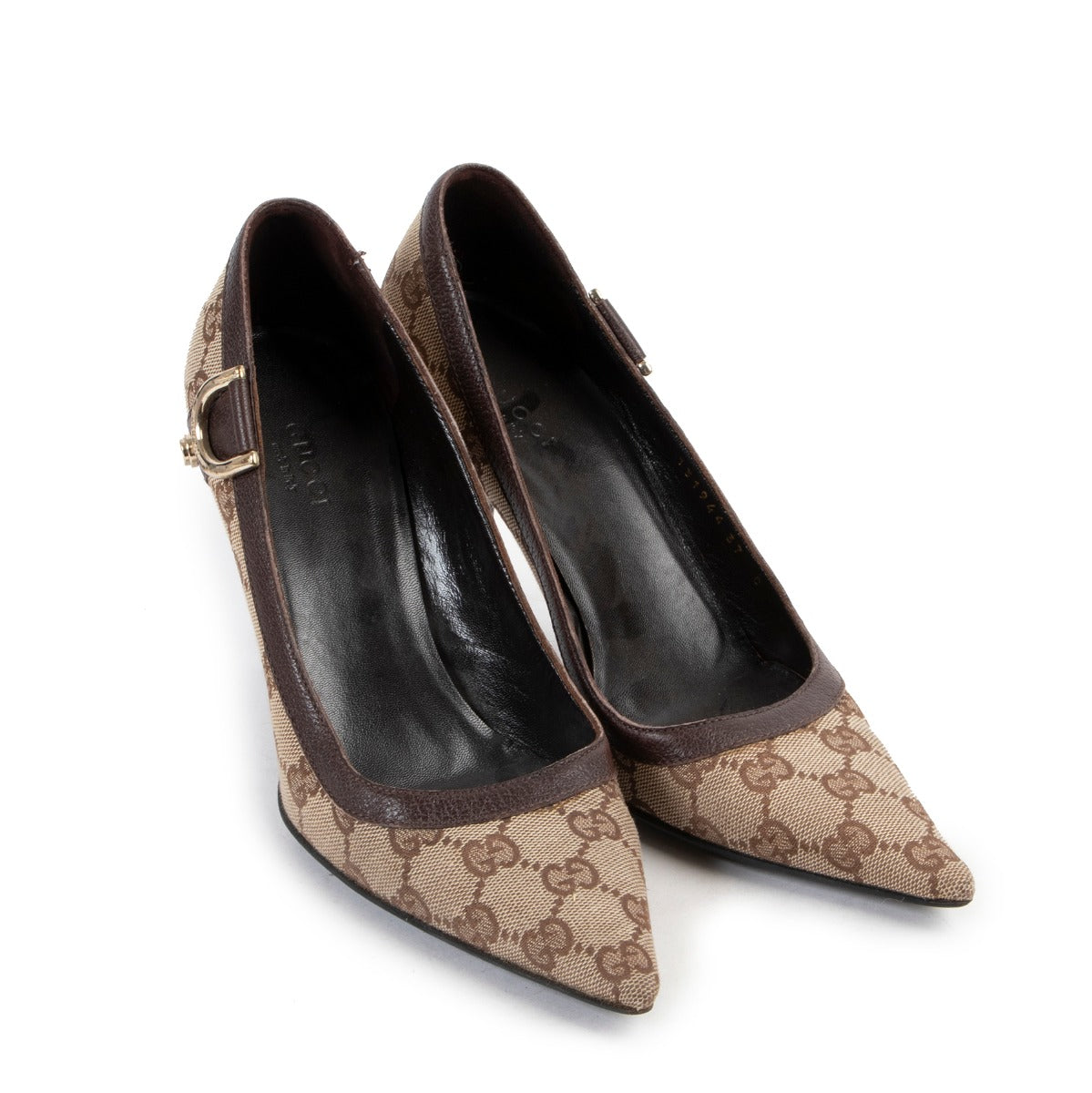 Original Gucci Monogram Pumps in good condition now for sale on Labellov Luxury vintage site for 2nd hand designer items