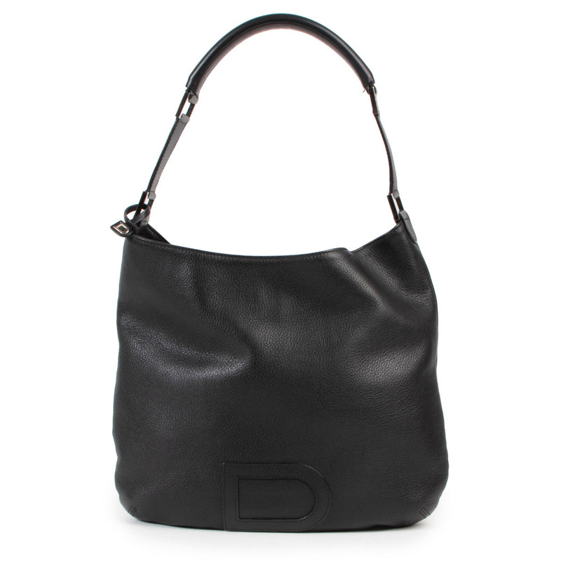 Shop online an authentic Delvaux Black Le Louise PM Shoulderbag at the right price.
