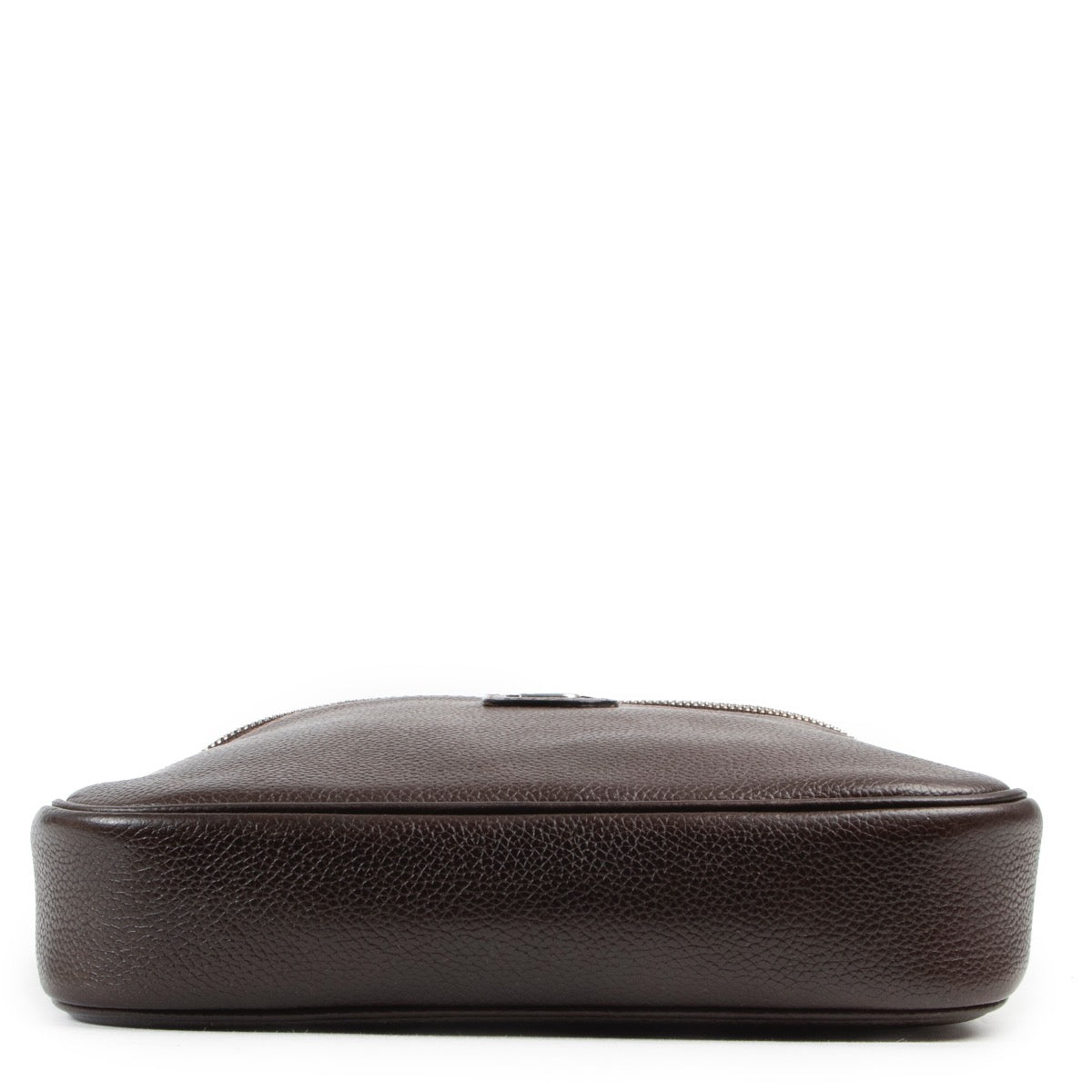 Tweedehands authentieke Delvaux Macao crossbody handtas in bruin leer online kopen.