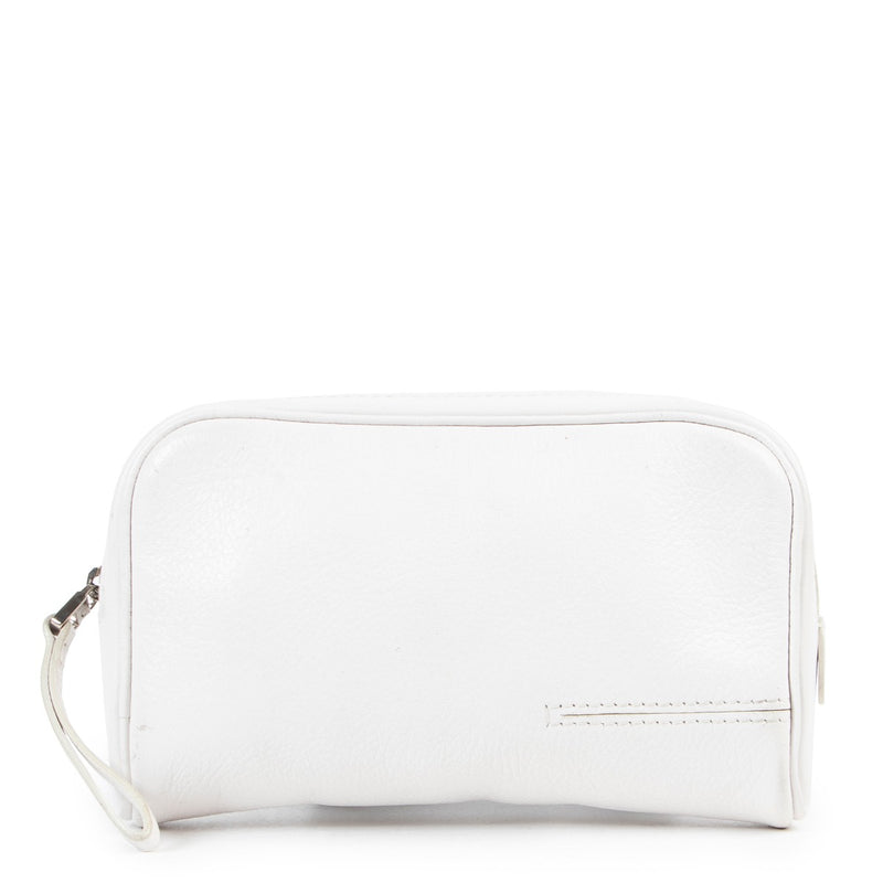 Buy in very good condition a Delvaux White Leather Pouchette