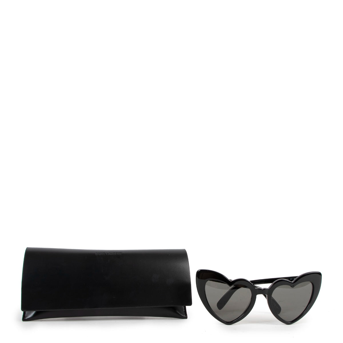 Shop safe online at Labellov in Antwerp these 100% authentic second hand Saint Laurent Black New Wave SL181 LouLou Sunglasses