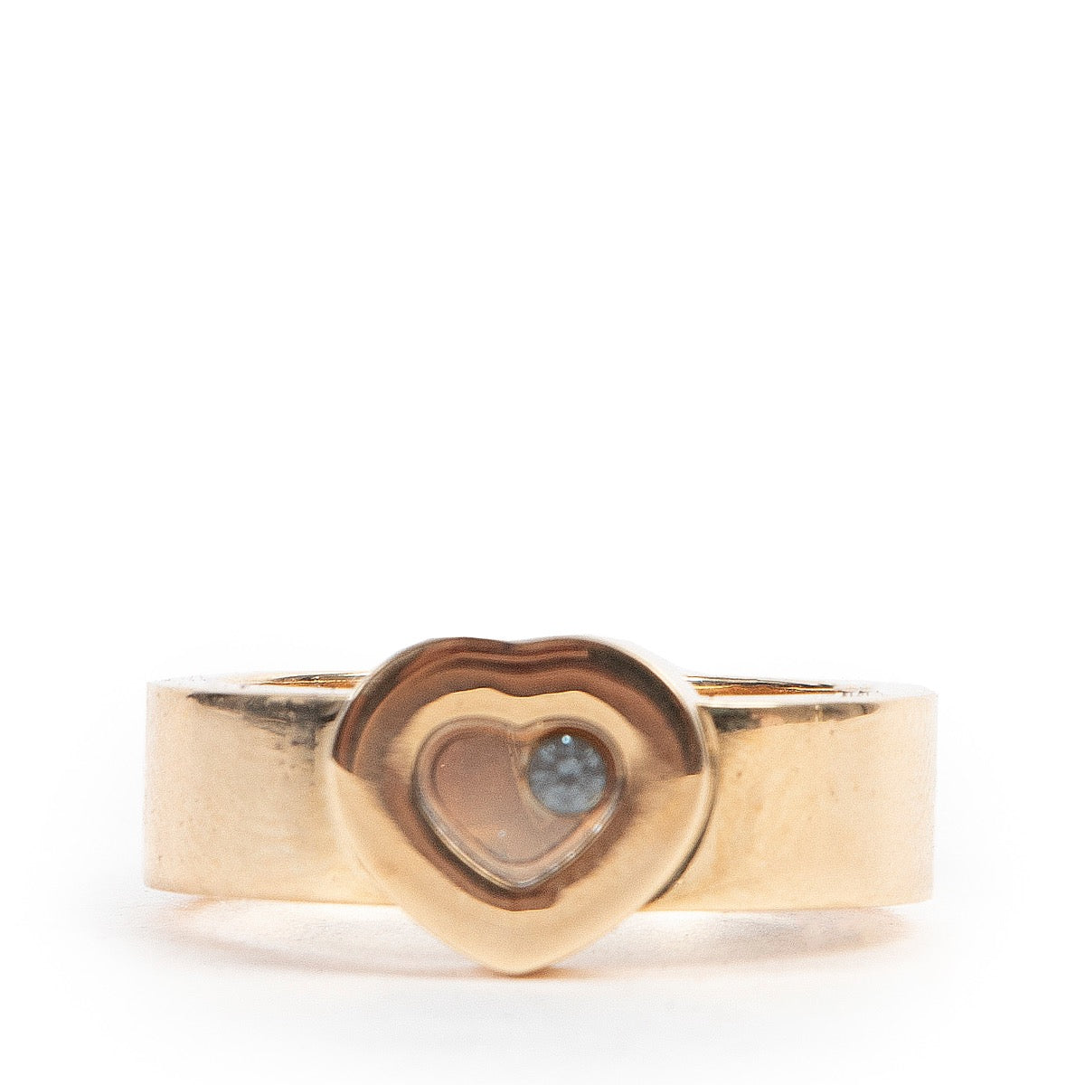 Shop safe online 100% authentic second hand Chopard 18k Yellow Gold Happy Diamond 0,05 Ring - Size 56 in very good condition at the right price at Labellov in Antwerp.