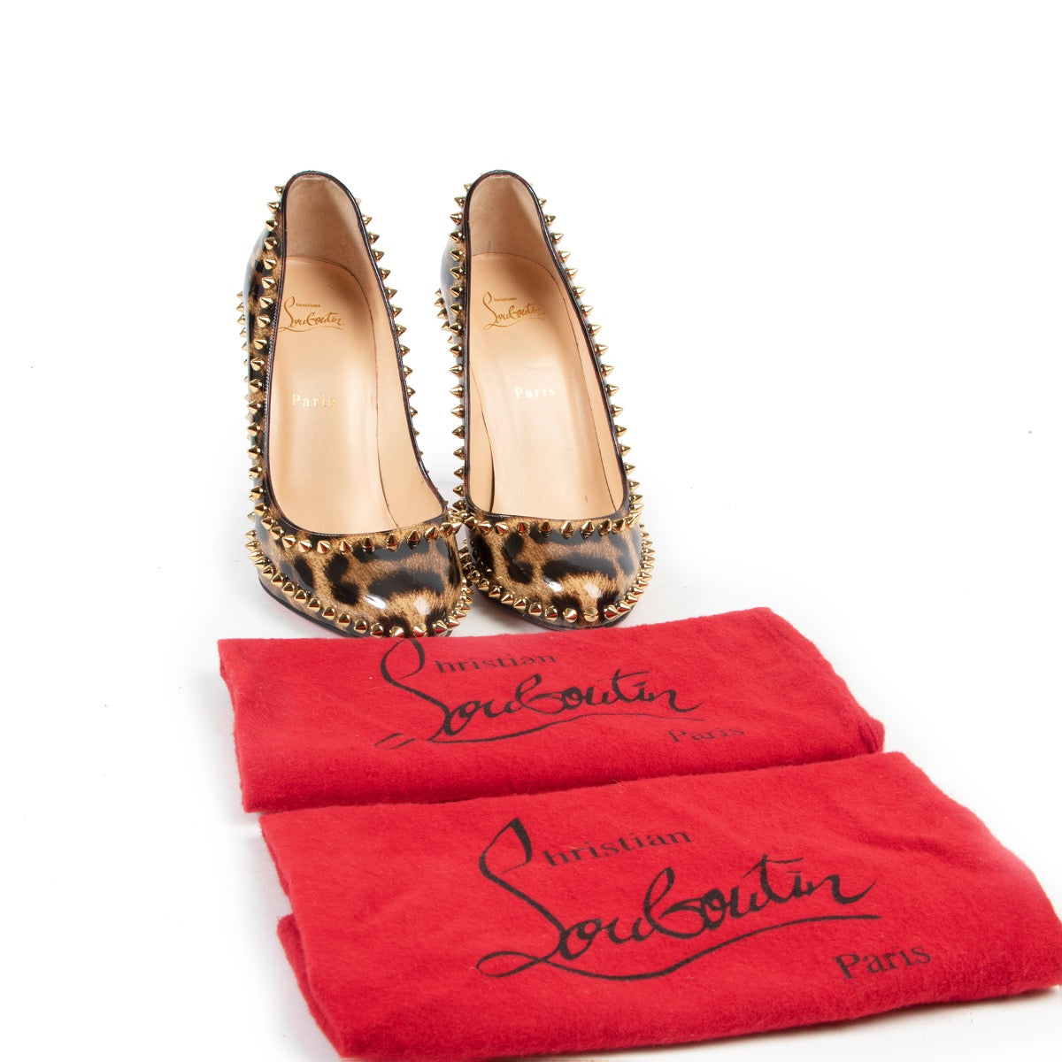 Koop tweedehands Christian Louboutin Leopard lakleder dorispiky pomp in zeer goede staat.