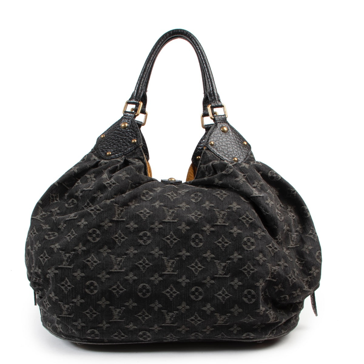 Achetez un authentique sac Louis Vuitton Denim noir monogram d'occasion au juste prix.