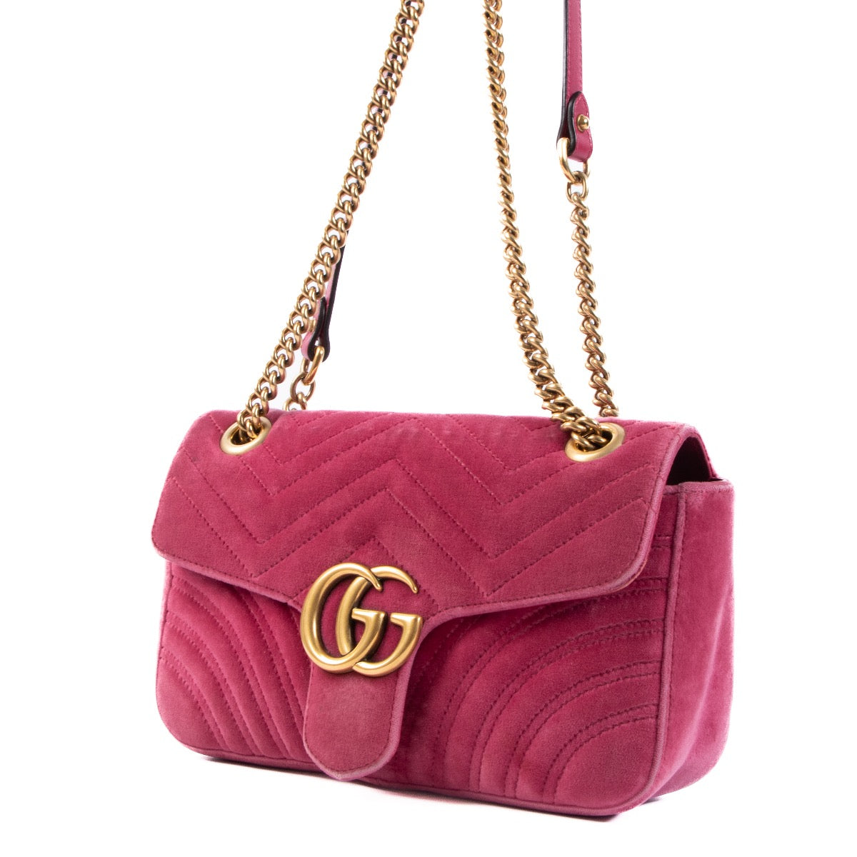 Shop safe online at Labellov in Antwerp this 100% authentic second hand Gucci Pink Velvet GG Small Marmont Crossbody