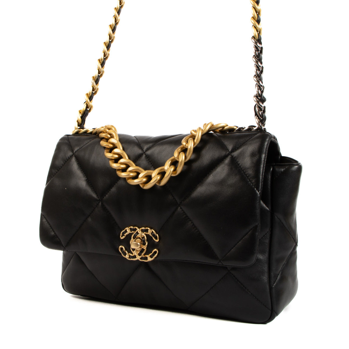 Chanel 19 Large Black Leather Bag for the best price at Labellov secondhand luxury in Antwerp. We buy and sell your preloved and new designer bags.
