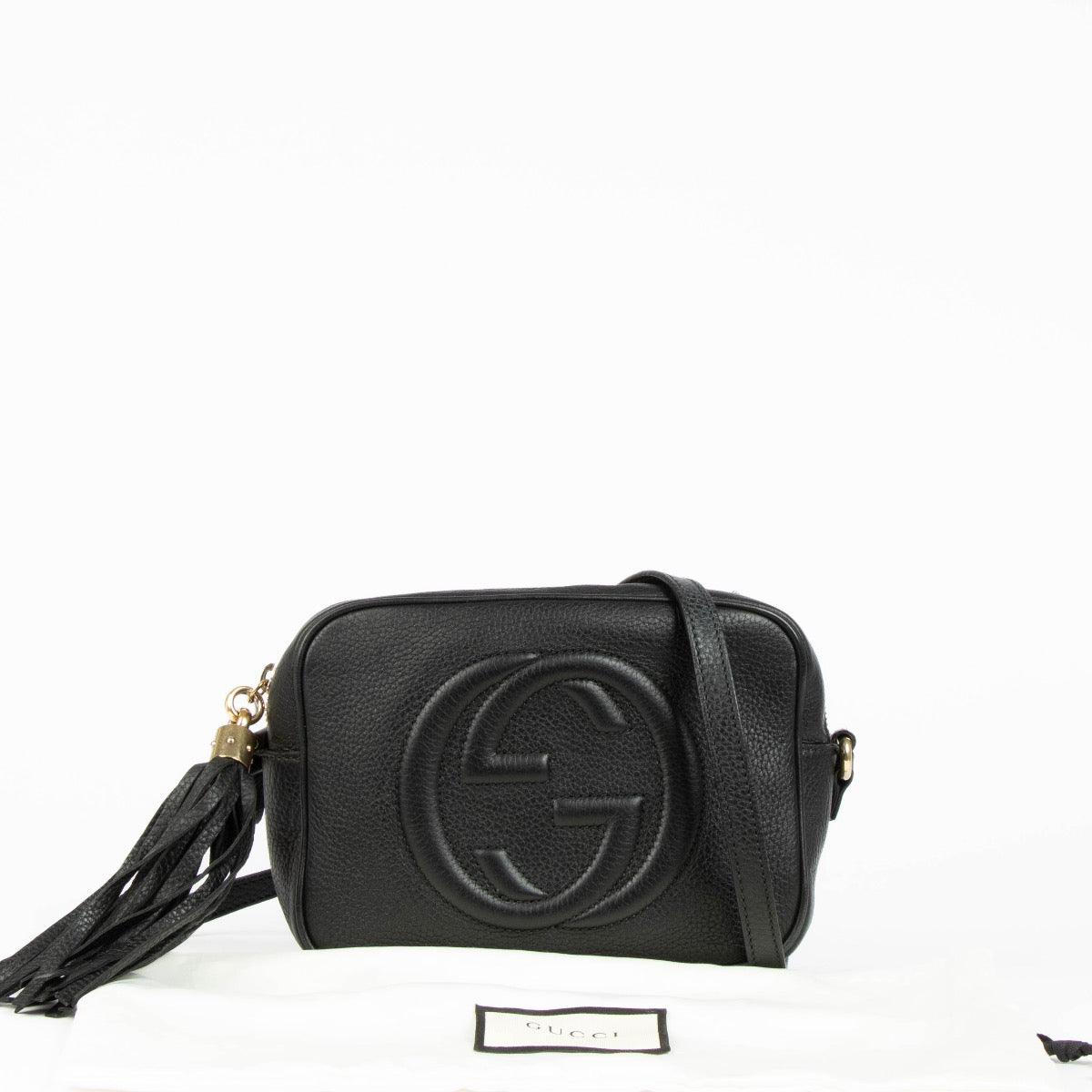 Authentic pre-loved Gucci Black Leather Soho Disco Crossbody Bag on Labellov.com