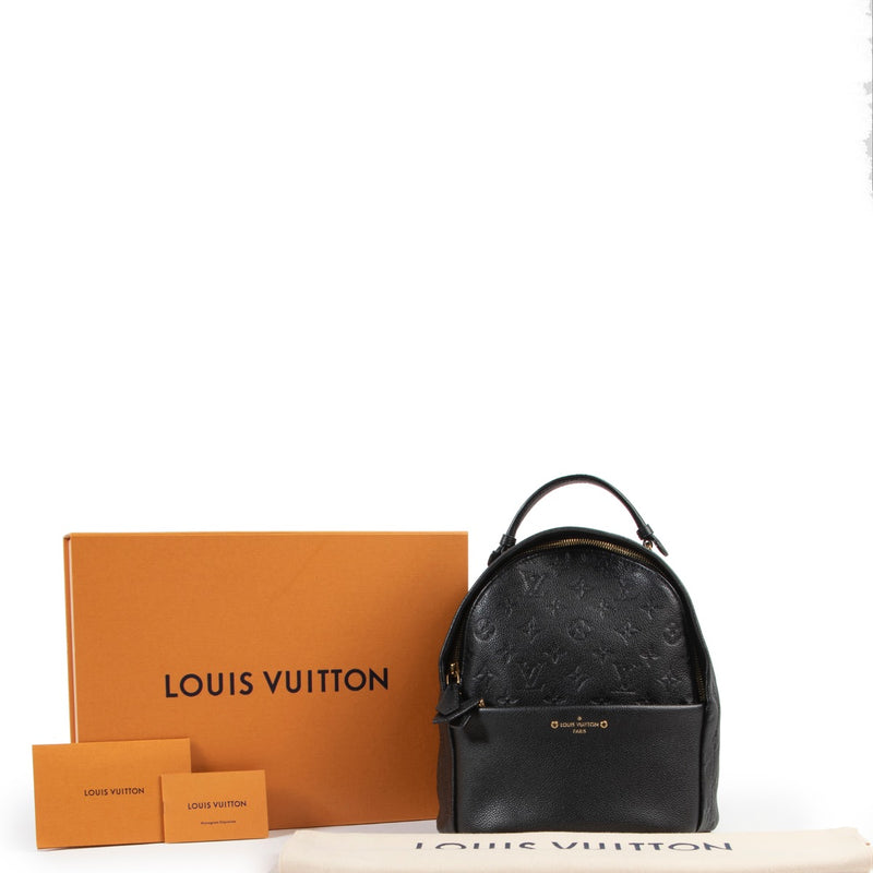 Online kopen van authentieke Louis Vuitton Black Monogram Rugzak tegen de juiste prijs.