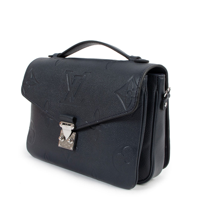 Louis Vuitton Pochette Métis Navy Nacre Giant Monogram