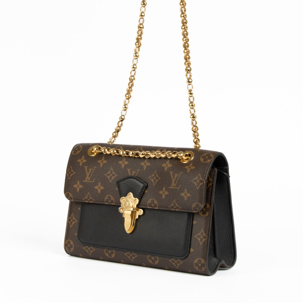 Authentic as-new Louis Vuitton Monogram Canvas Victoire Shoulder Bag on Labellov.com