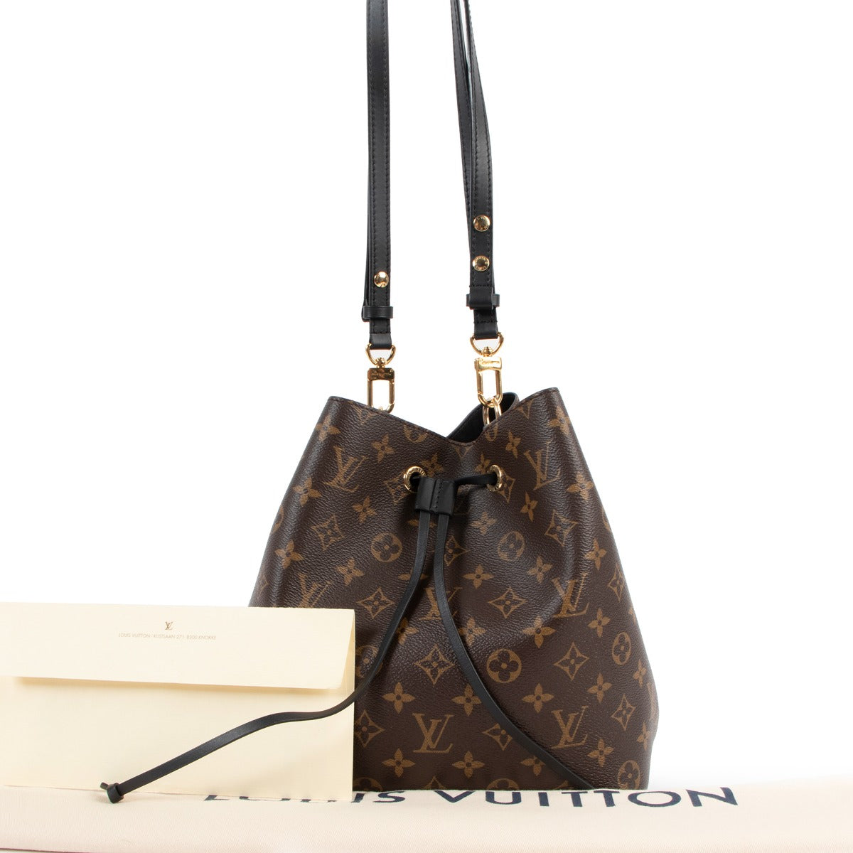 Shop now for your pre-loved, 100% authentic Louis Vuitton bags, at Labellov.