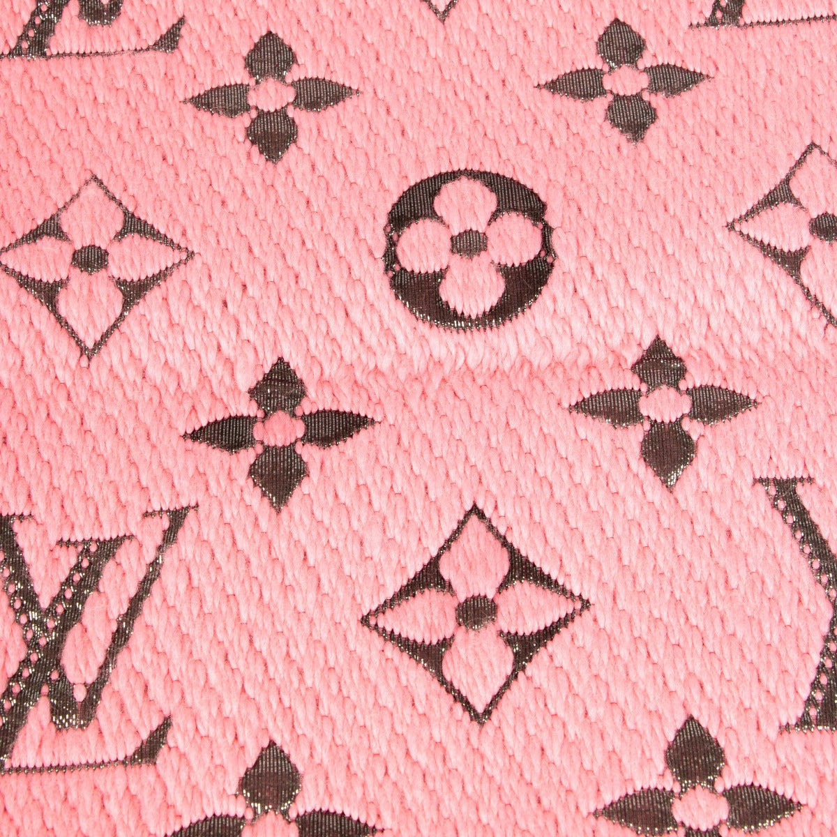 Shop this 100% authentic Louis Vuitton Pink Logomania Scarf at Labellov.com