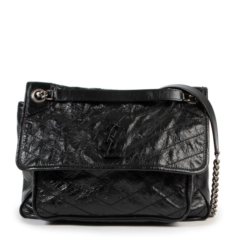 Shop this Yves Saint Laurent bag online in a safe way for the right price.