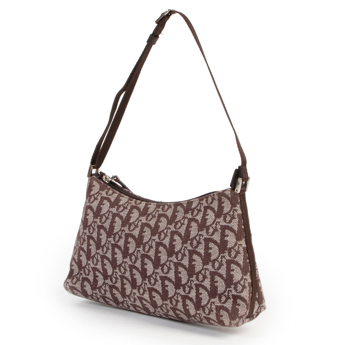 Achetez en ligne second main ce sac Christian Dior en brune monogram chez Labellov.Com.