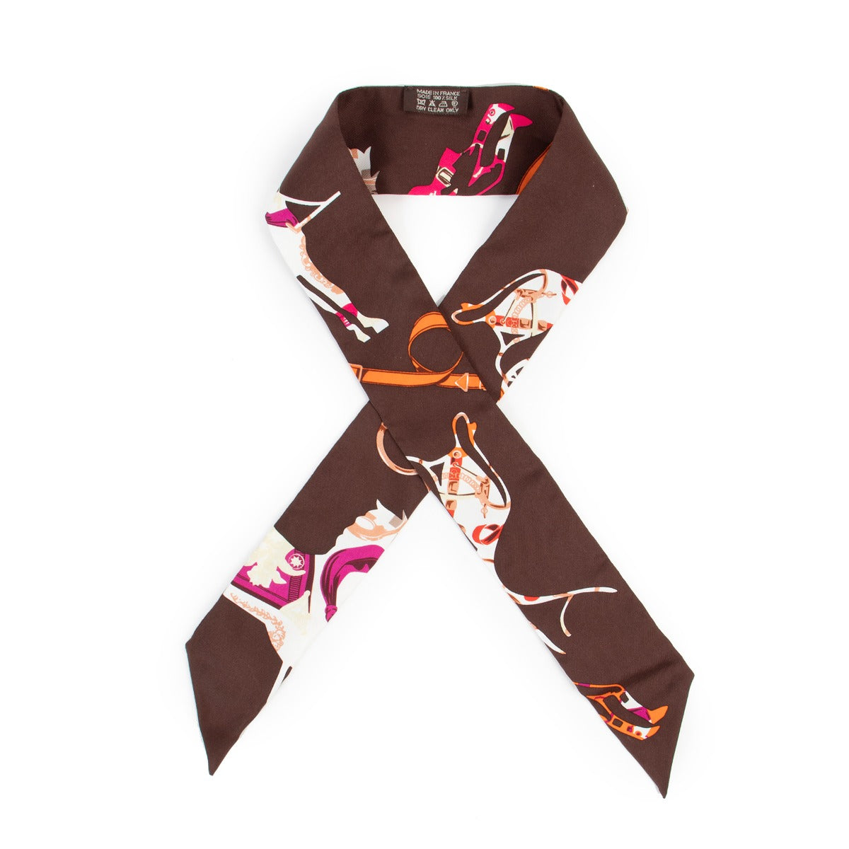 Shop safe online at Labellov in Antwerp this 100% authentic second hand Hermès Equestrian Horse Print Silk Twilly
