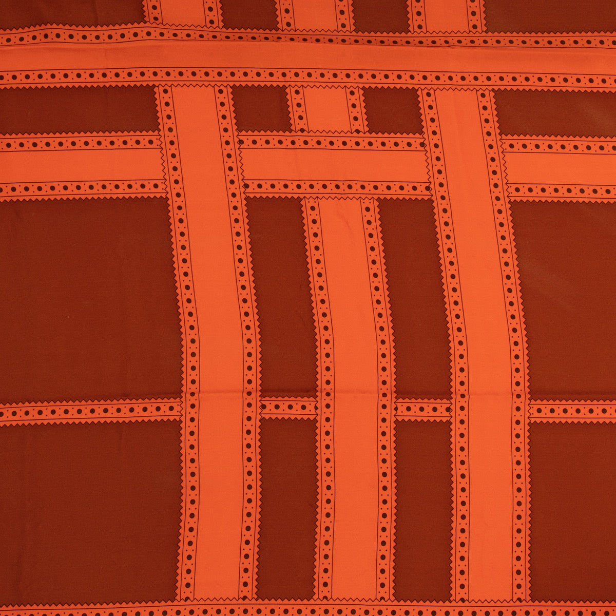 Veilig online kopen van authentieke Burberry Orange Scarf aan de juiste prijs.