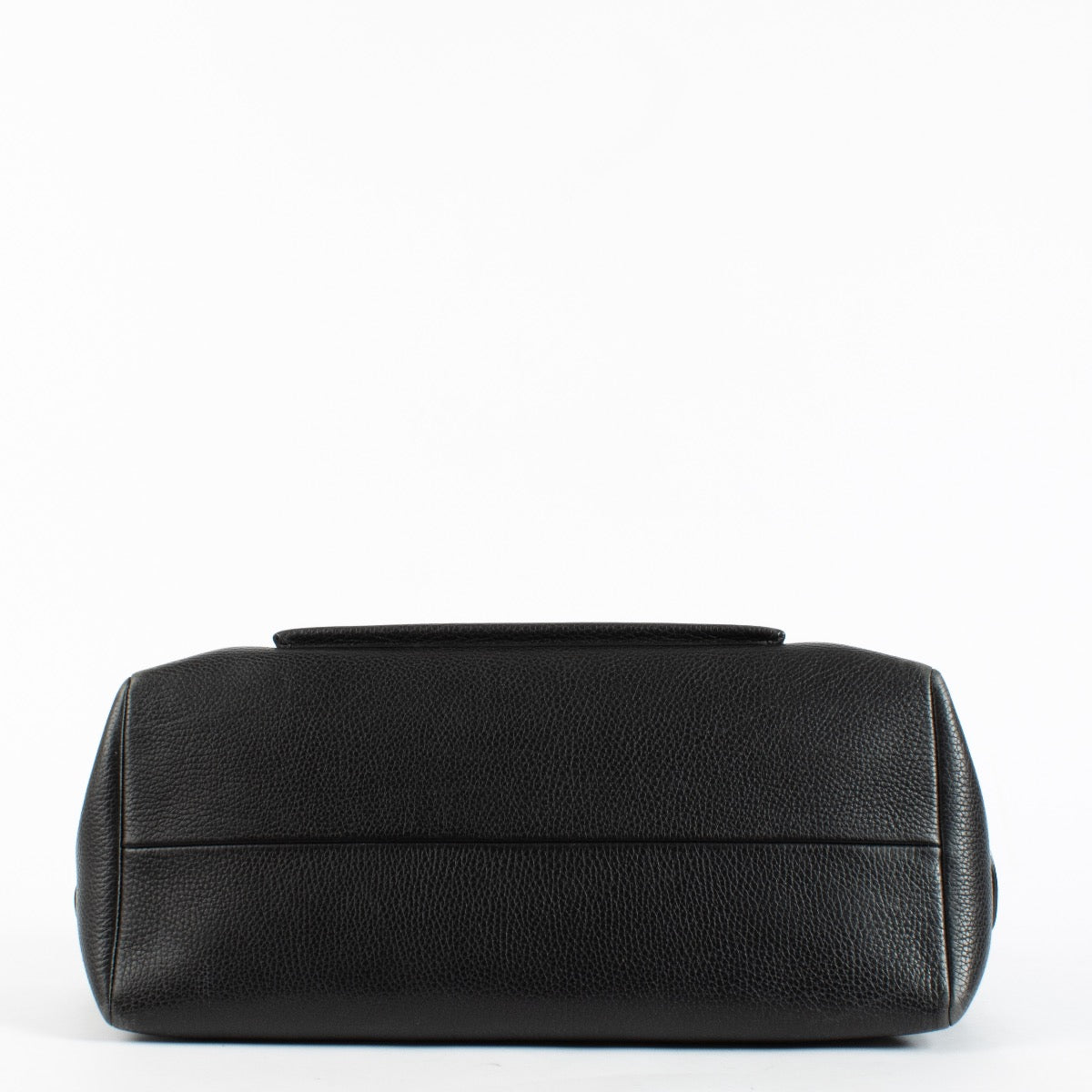 Authentic Preloved Delvaux Benjamin Black GM Shoulder Bag on Labellov.com